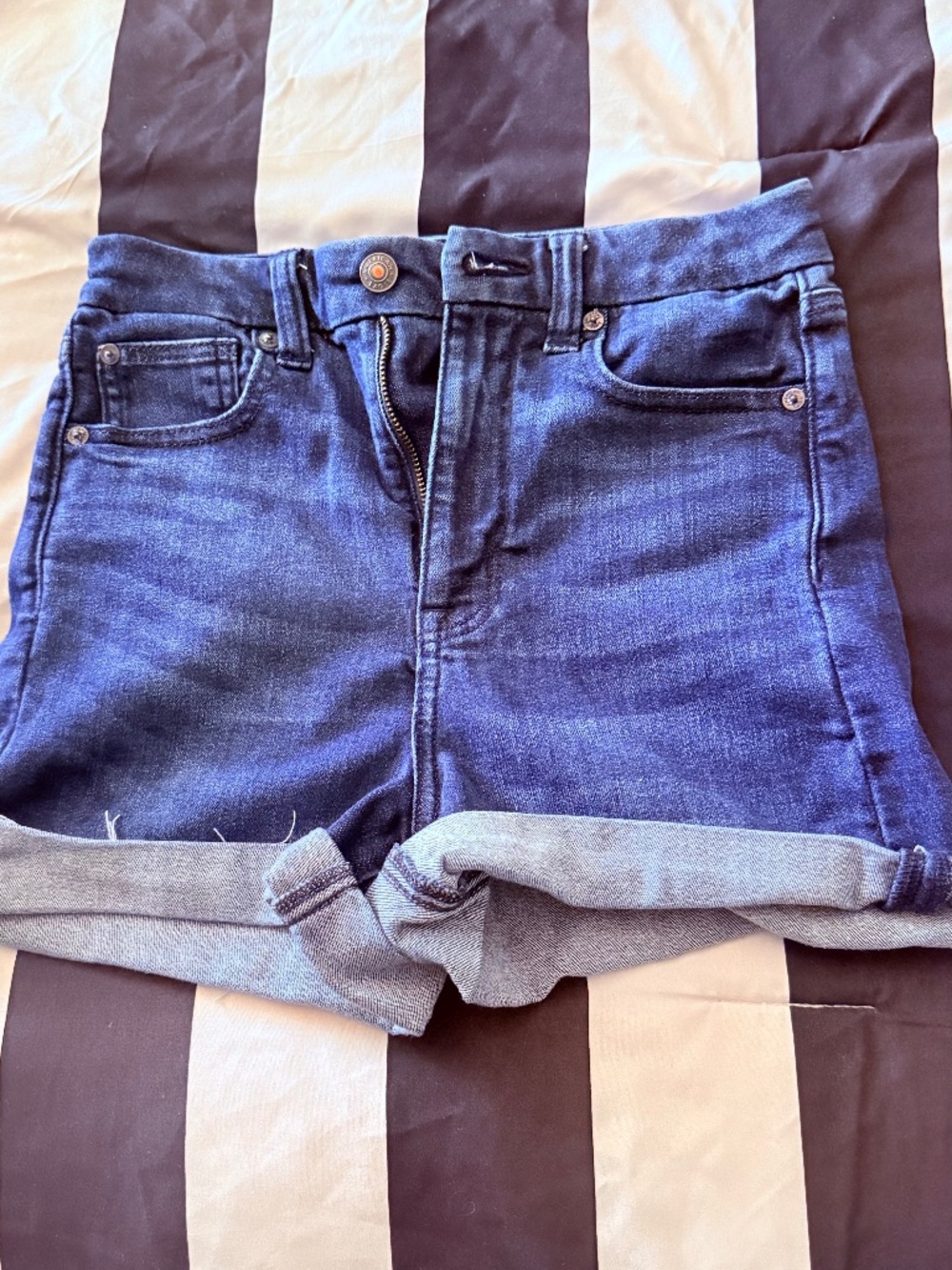 Short american eagle size 4